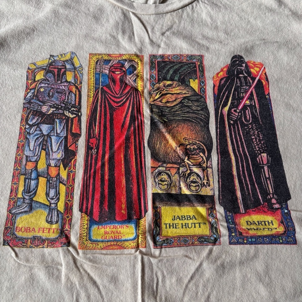 Star Wars Graphic tee in size XL - Picture 2 of 5